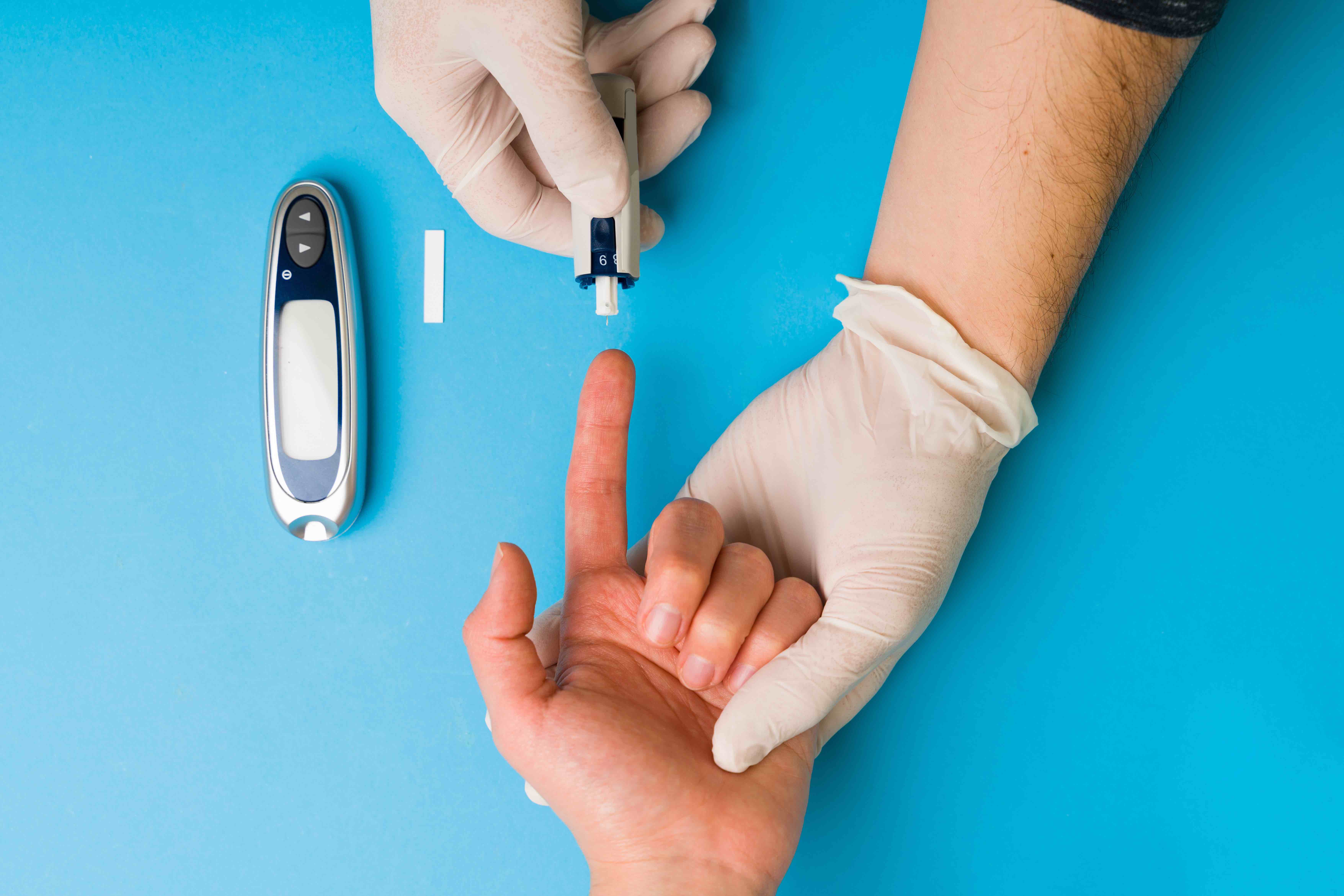 Impact of Glycemic Control and Hypoglycemia on Diabetic Retinopathy ...